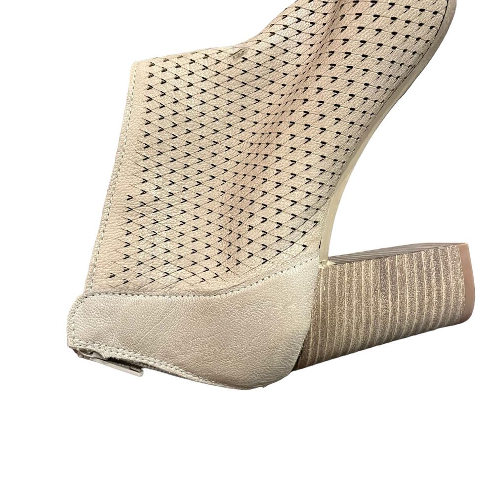 Kenneth Cole Womens Nina Open Toe High Heel Ankle Boots Size 7.5 - Picture 3 of 9